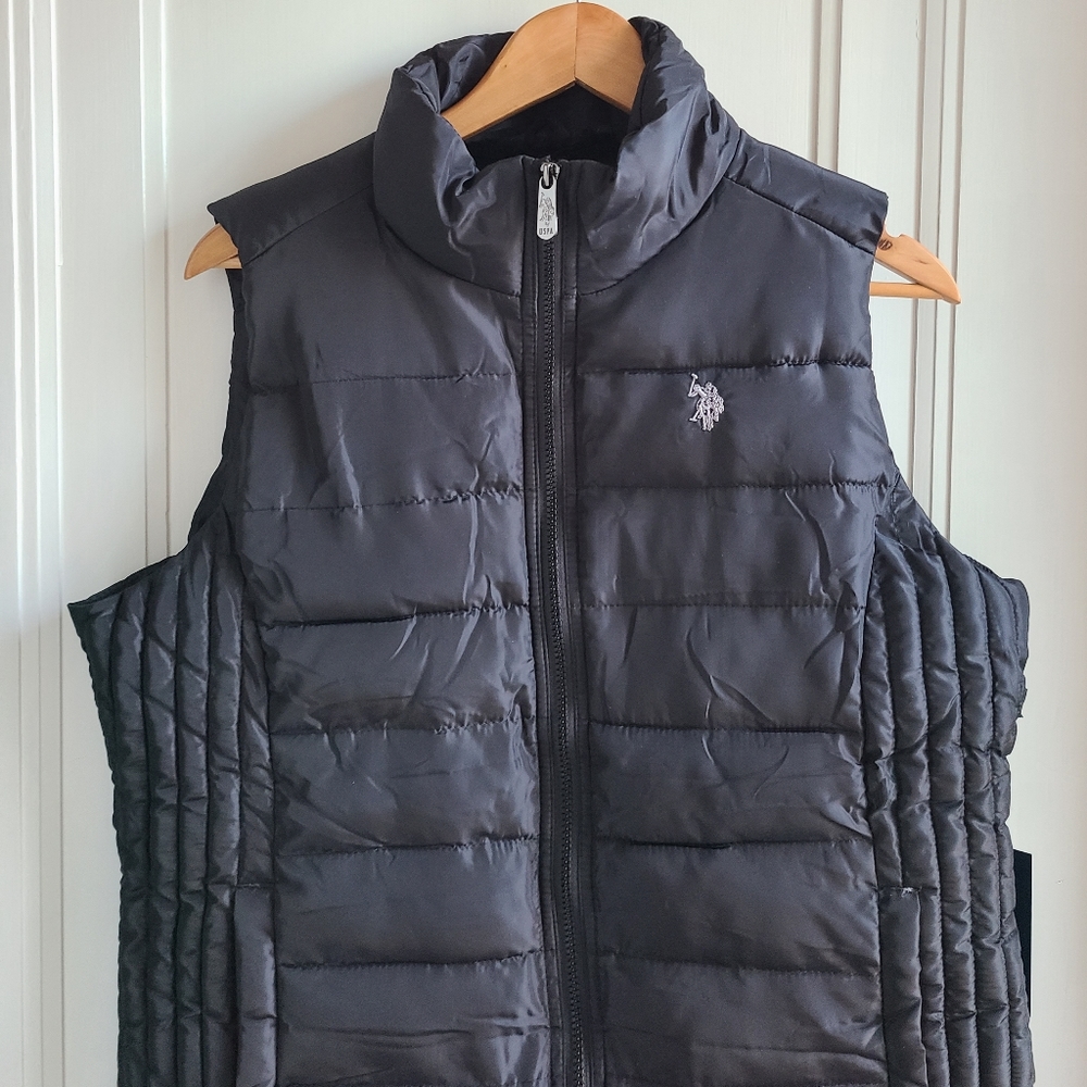 U.S Polo ASSN Women's Cozy Fur Lined Vest - Picture 14 of 14